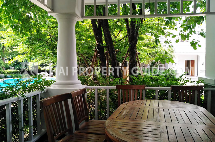 House with Shared Pool in Bangnatrad 